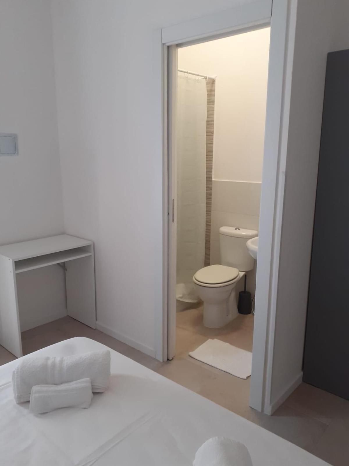 Hotel Raynova Roma Esterno foto