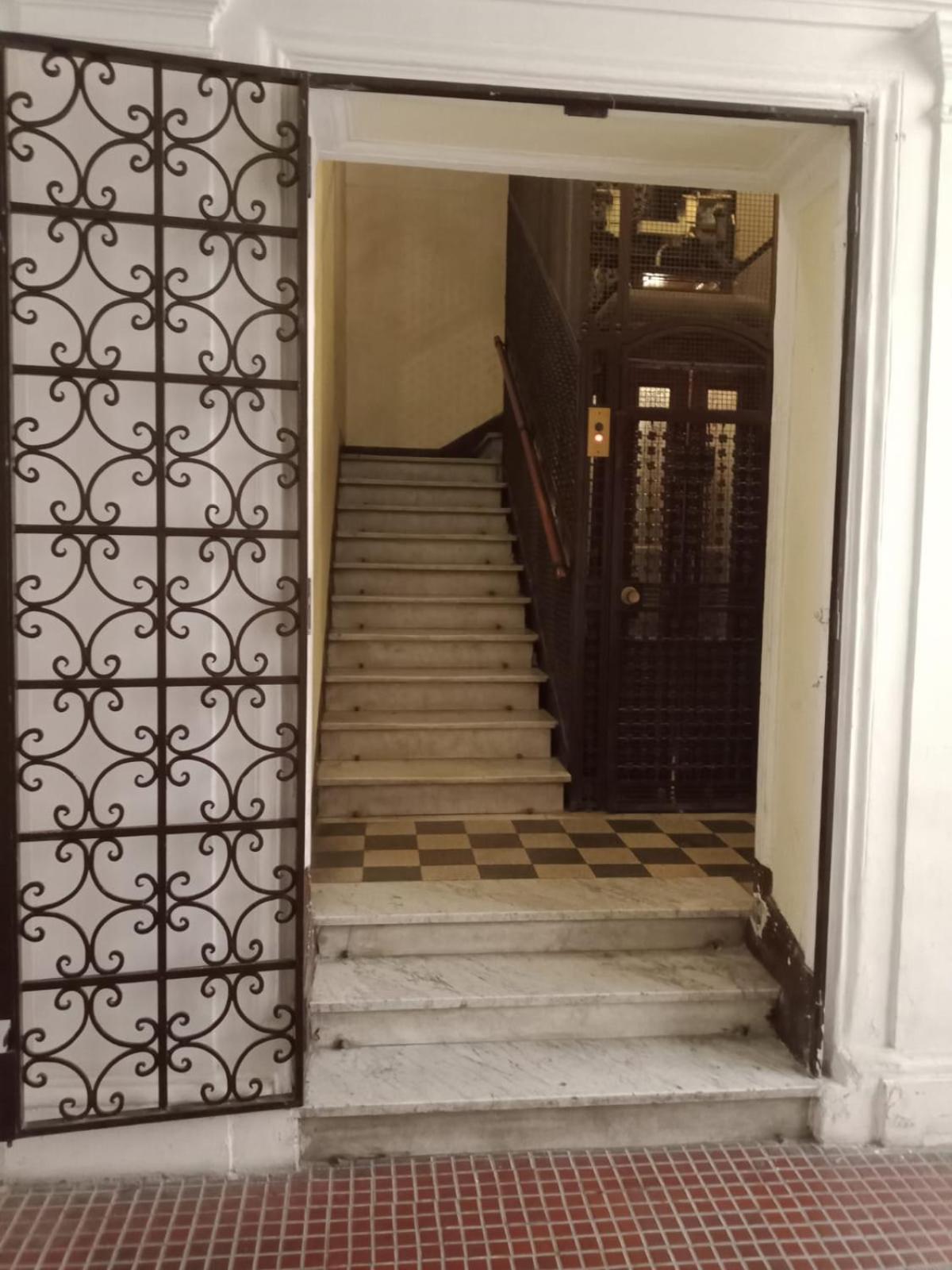 Hotel Raynova Roma Esterno foto