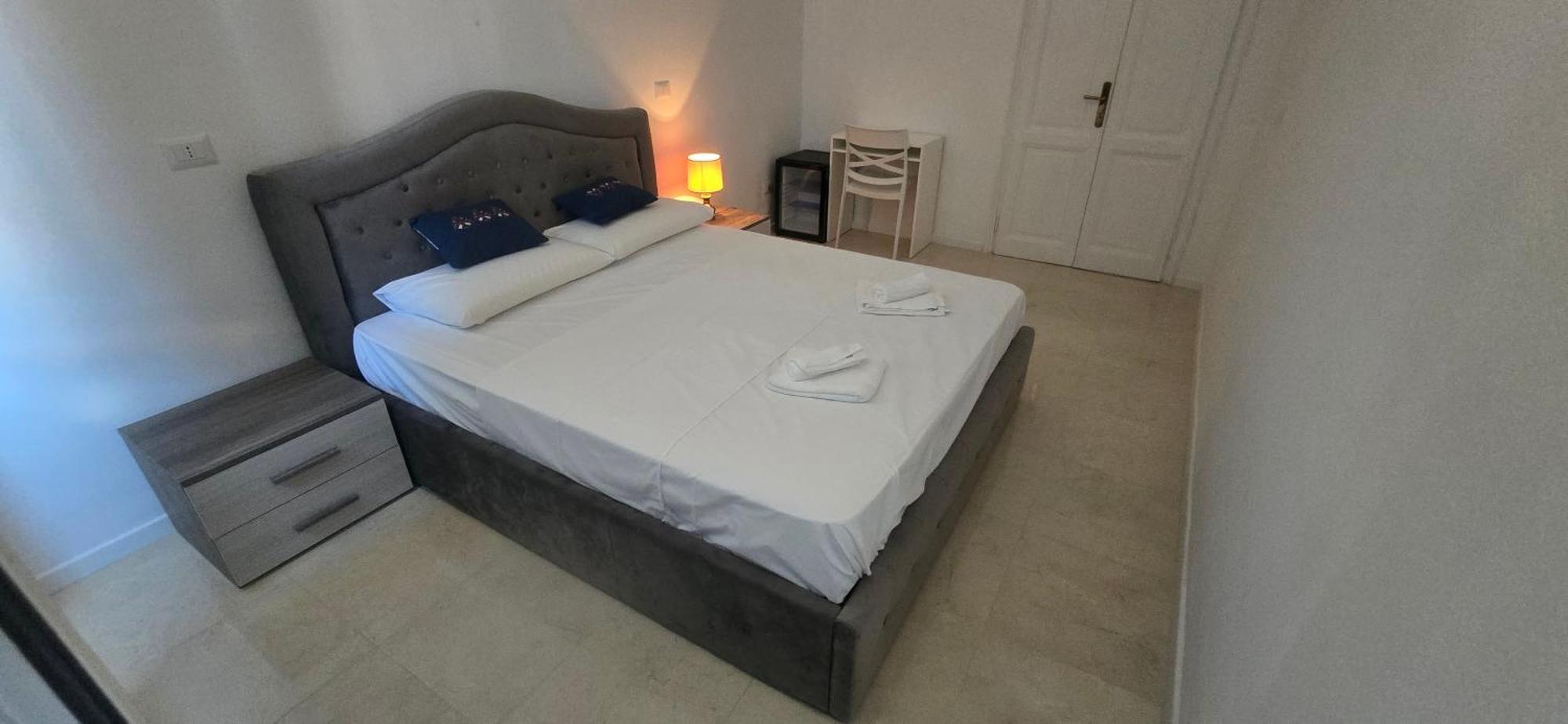 Hotel Raynova Roma Esterno foto